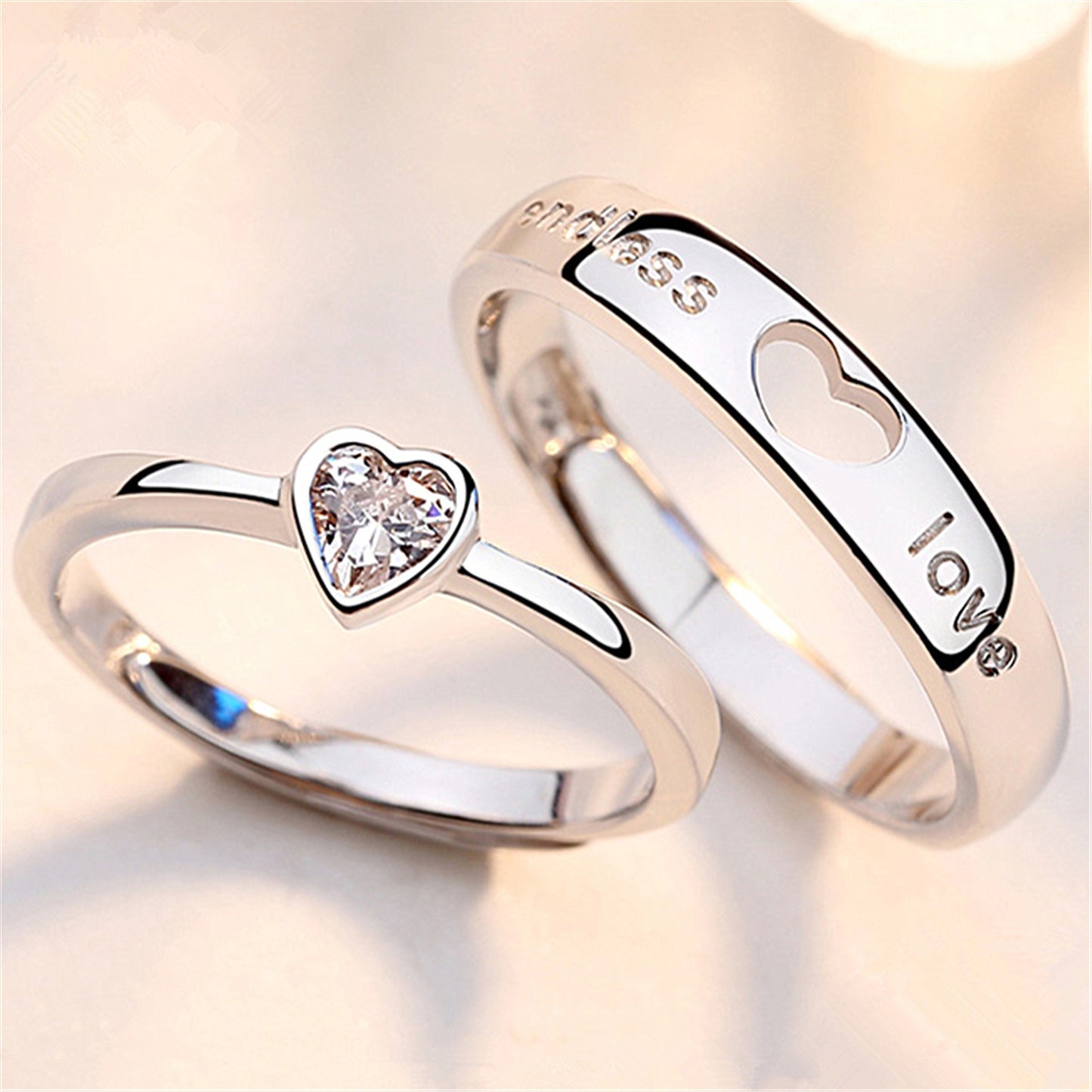 Japanese And Korean Men And Women'S Heart To Heart Love For The Ring
